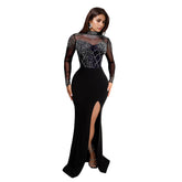 Vestido largo con abertura y perforaciones